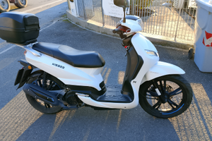 Peugeot scooter 125cc