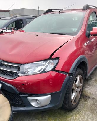 dacia Sandero stepway ricambi