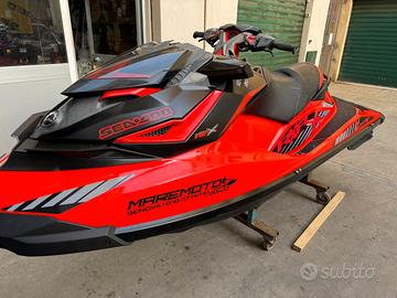 Moto d'acqua Seadoo rxp-x 300 2017 80 ore