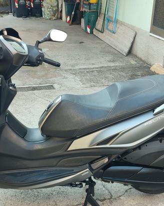 Kymco Agility 300