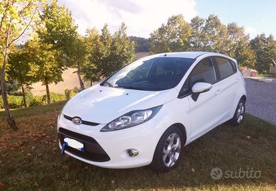 FORD Fiesta Ikon 1.4 TDCi 70CV 5p. Business