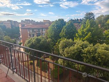 Appartamento 200 mq due ingressi