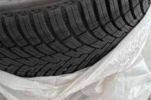 Gomme  Pirelli 4 stagioni Audi A1