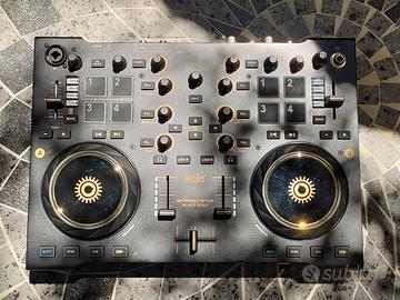Hercules RMX 2 Black-Gold DJ Console