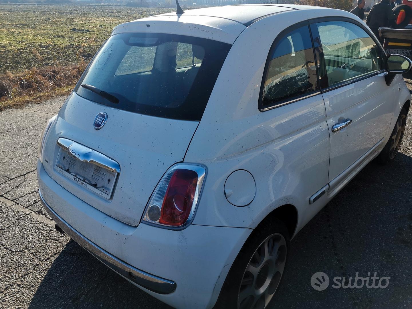 Subito - AUTODEMOLIZIONE DELTA - Fiat 500 ricambi accessori porta