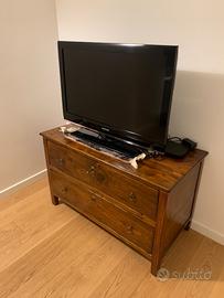 Mobile rustico a cassetti in abete