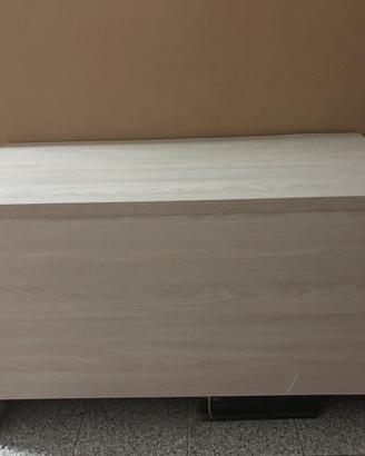 Scrivania da studio / cameretta in legno chiaro