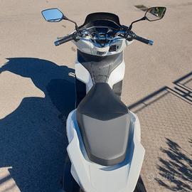 Honda pcx 125 cc