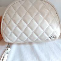 Pochette make up bianco Carpisa
