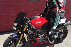 ducati Monster  996 
