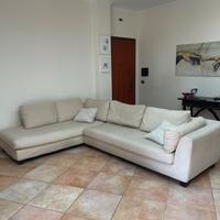 Divano poltrone e sofa beige,6 cuscini SFODERABILE