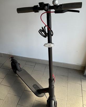 Monopattino elettrico Xiaomi M365