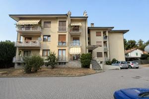 4 LOCALI A ALBIANO D'IVREA