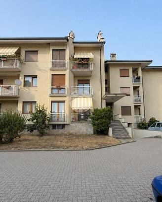 4 LOCALI A ALBIANO D'IVREA