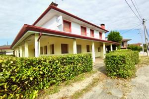 APPARTAMENTO E LOCALE COMMERCIALE - polifunzion...