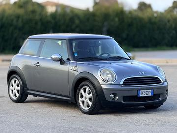 Mini Cooper 1.4 ok neopatentati