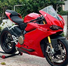 Ducati panigale 1299s