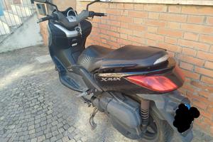 xmax125