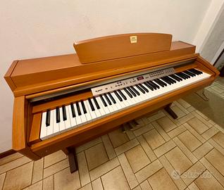 YAMAHA CLAVINOVA CLP-240 [Legno di ciliegio]