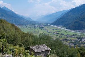 Rustico Valtellina con terreno