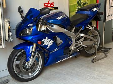 Yamaha YZF R1 - 1998