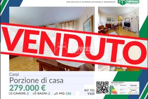 Villa a schiera di testa con garage triplo