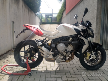 MV Agusta brutale 800 rr