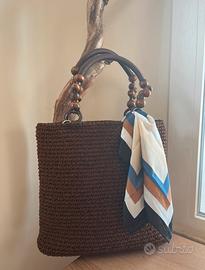 Borsa poschette e foulard