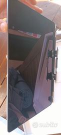 Schermo rotto 13'' MacBook pro M2-2022 mod. 2338