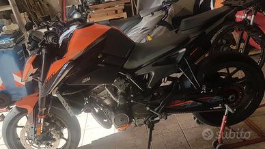 KTM Duke 890 MY21