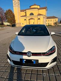 VOLKSWAGEN Golf GTI 7,5 Performance serie - 2019