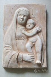 Madonna con bambino in cotto , H 26 X 17 cm