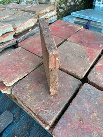 Pavimento in cotto del 1700