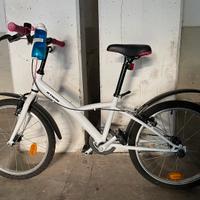 Bicicletta B twin per bimbo/a