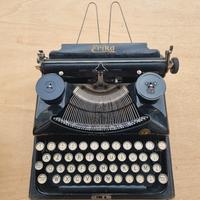 Erika  studenti & newman vintage '40