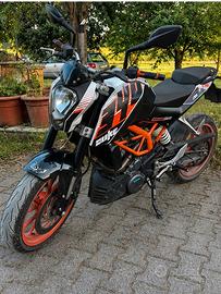 KTM Duke 390 ABS