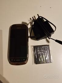 Cellulare Vintage Nokia C7 con Batteria Nuova