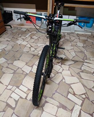 cannondale carbonio mtb taglia m