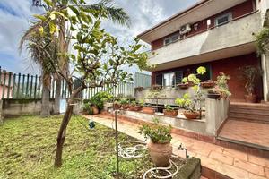 Villa 220 mq panoramica (Ville Eremo Sant'Anna)