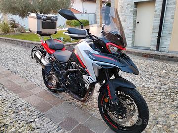 Benelli TRK 702 x