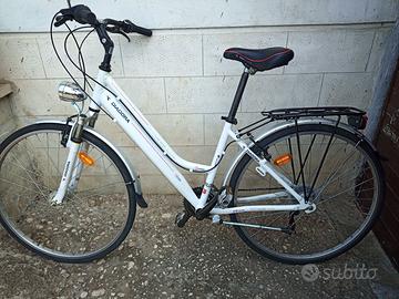 City bike bici Diadora fitness lux 21v bianca