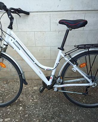 City bike bici Diadora fitness lux 21v bianca