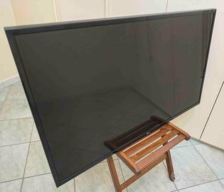 TV marca LG modello LG43UH620V