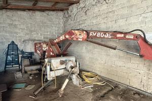 Escavatore trainato COF FV800