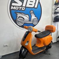 Piaggio Vespa 150 LX