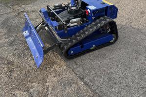 TRINCIAERBA RADIOCOMANDATO