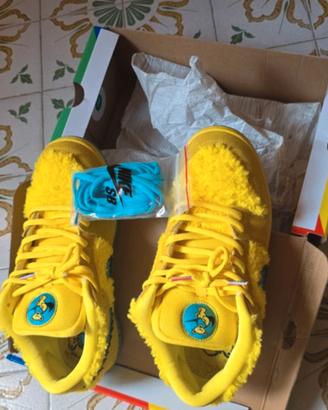 Nike SB Greateful Dead Yellow Bear