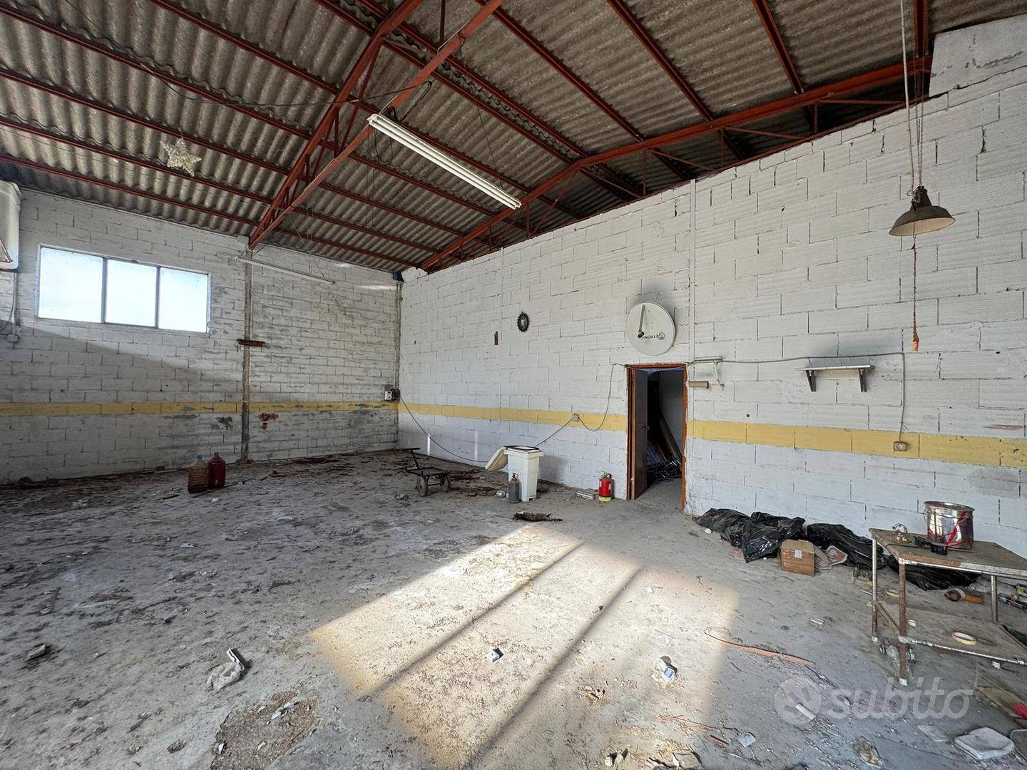 Terreno con accessorio - Fermo - Altro