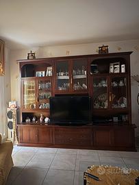 Grande parete attrezzata in legno stile classico