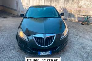 Lancia Delta 1.6cc diesel(PRIVATO)-2009